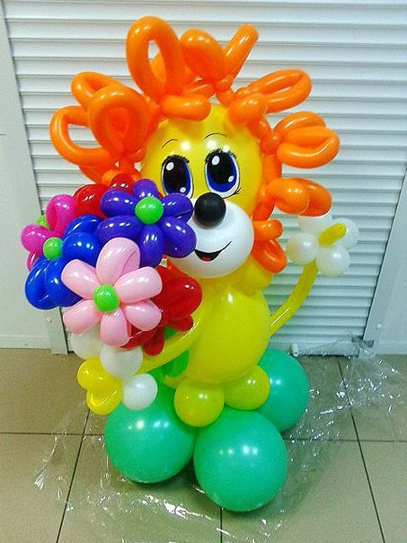 Фигура из шаров Левушка