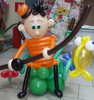 Фигура из шаров Ловись рыбка большая