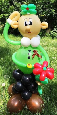 Фигура из шаров Солдатик