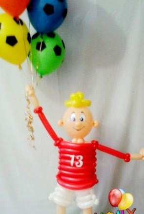 Фигура из шаров Юный футболист