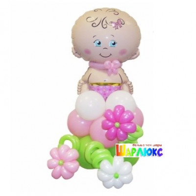 Фигура из шаров Малышка на полянке
